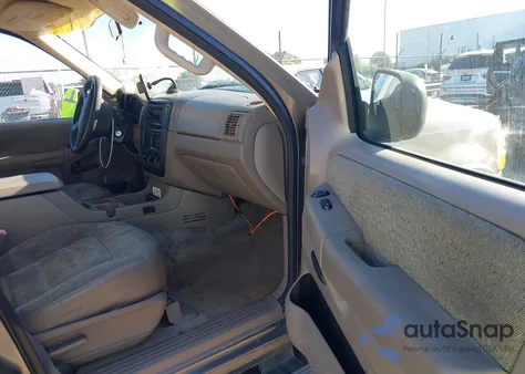 2005 Ford Explorer Xls/Xls Sport z USA, uszkodzony, nr VIN 1FMZU62K95UB49046